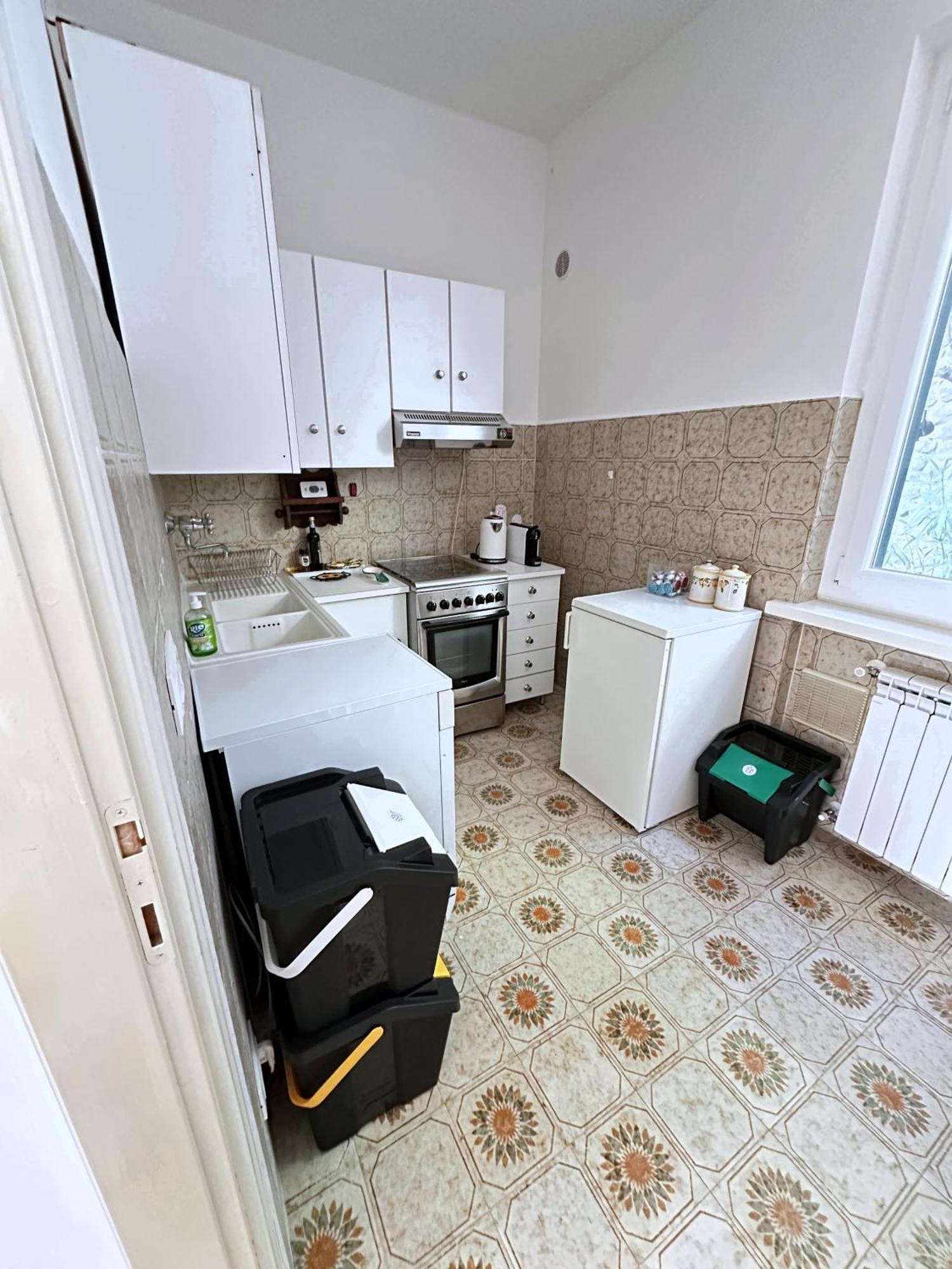 Terrace & Parking - Holiday Home Near Fegina Beach מונטרוסו אל מארה מראה חיצוני תמונה